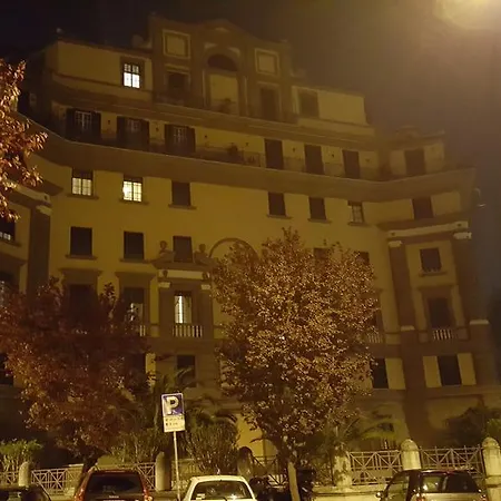 Konukevi Mazzini Roma