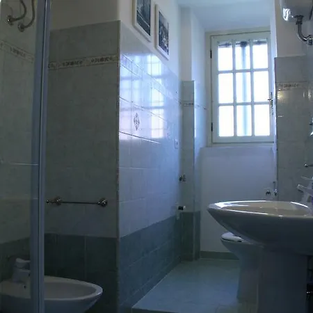 Mazzini Guest house 4*